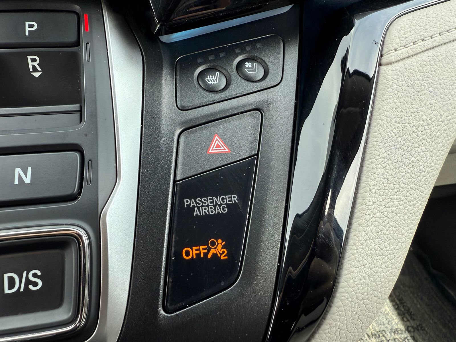 Used 2025 Honda Odyssey Elite image 33