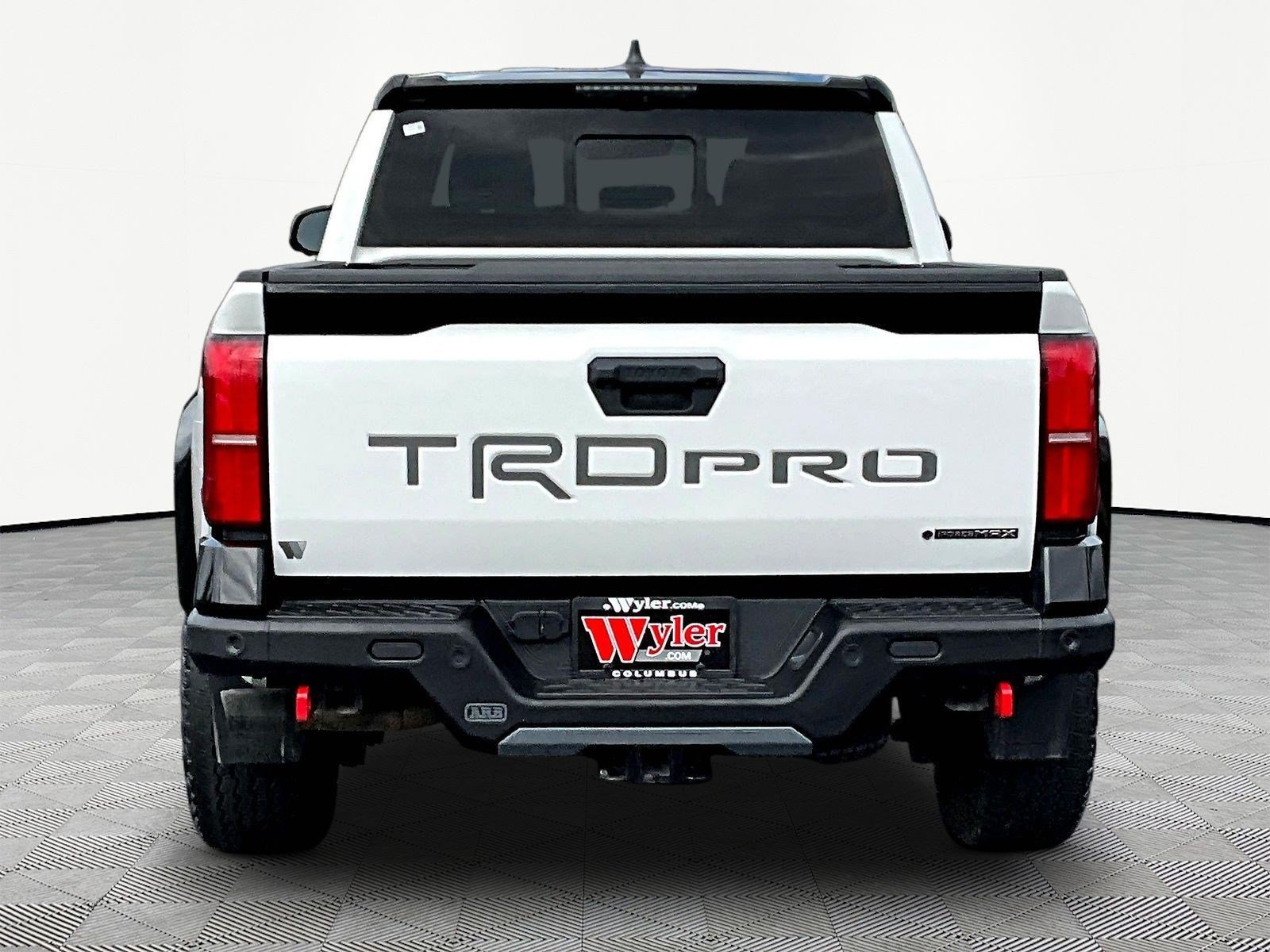 Used 2024 Toyota Tacoma TRD Pro AWD/4WD image 5
