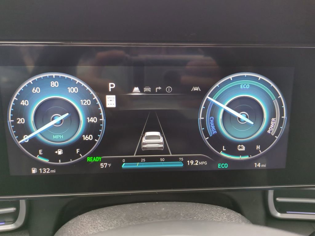 New 2026 Hyundai Elantra Limited image 34