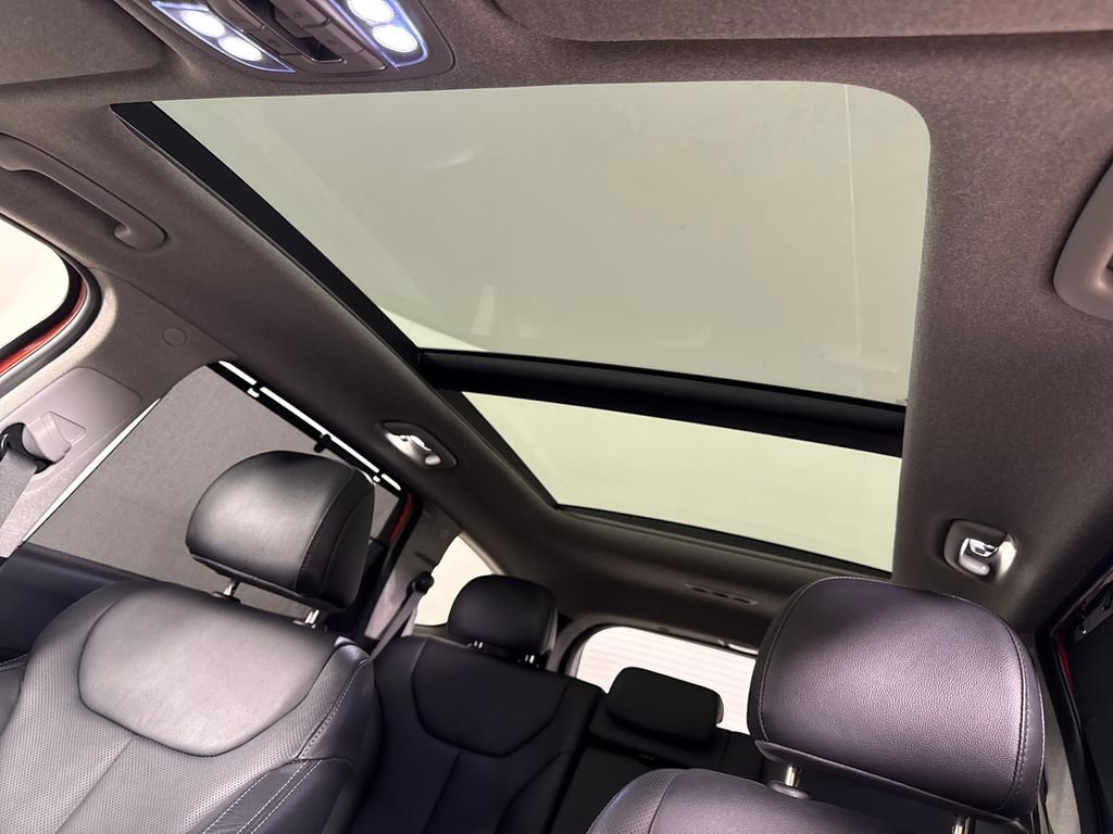 Used 2019 Hyundai Santa Fe SEL w/ Cargo Package FWD image 21