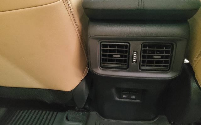 Used 2025 Toyota RAV4 XLE Premium image 21