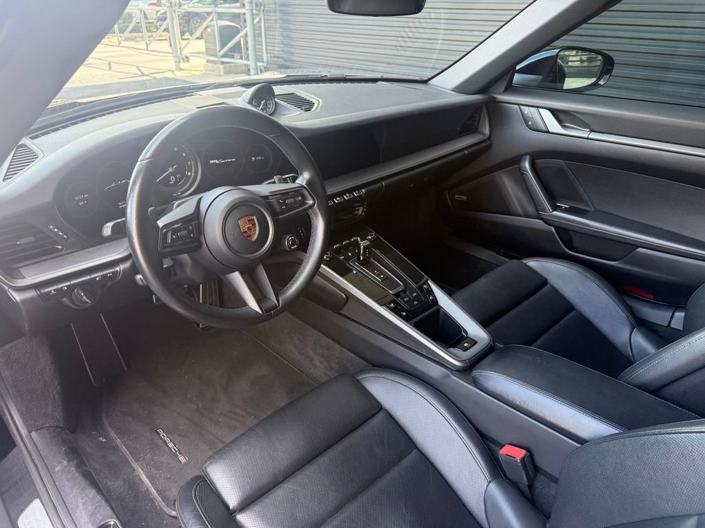 Certified 2022 Porsche 911 Carrera RWD image 6