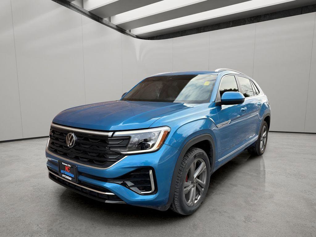 Used 2024 Volkswagen Atlas Cross Sport SEL R-Line image 1
