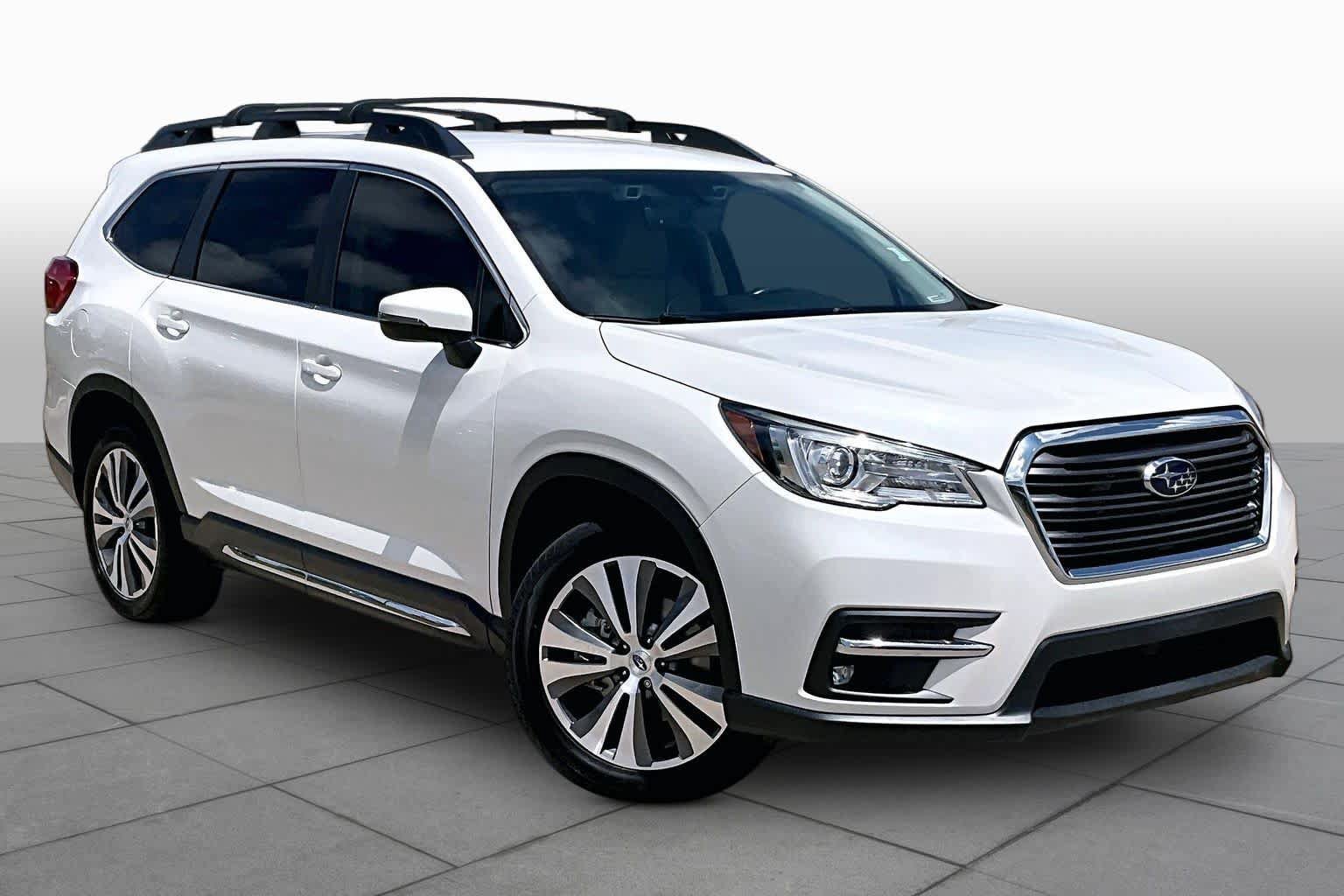 Used 2022 Subaru Ascent Limited AWD/4WD image 3