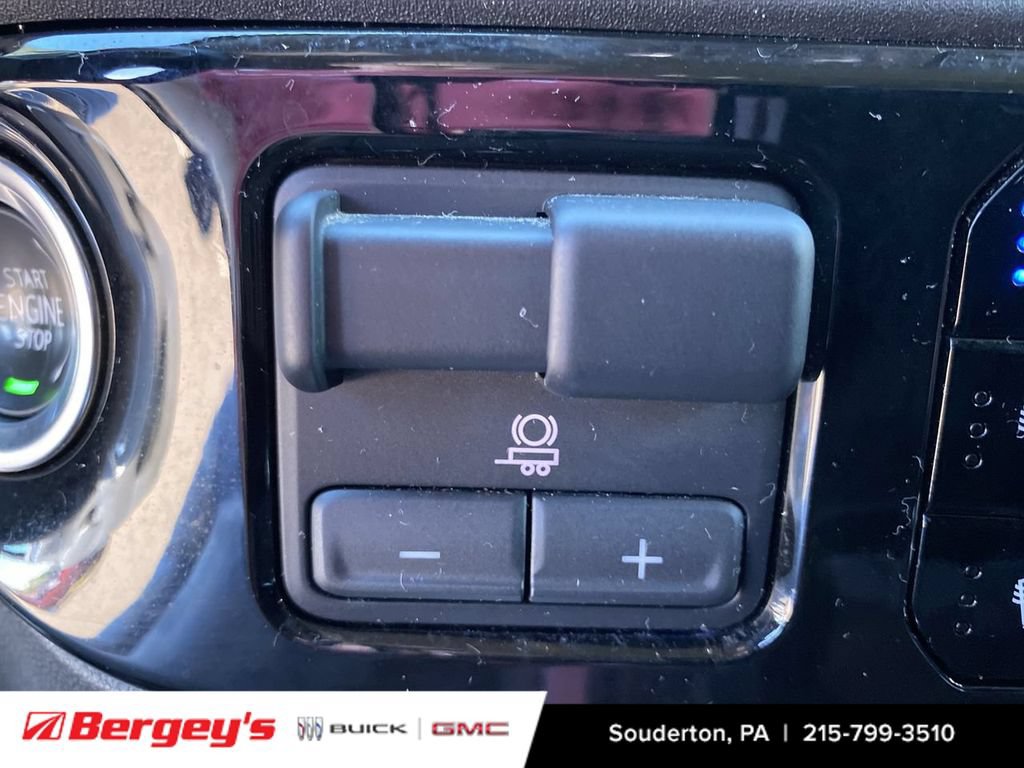 Certified 2022 Chevrolet Silverado 1500 LTZ AWD/4WD image 45