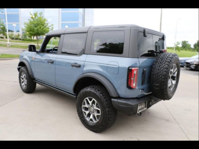 New 2025 Ford Bronco Badlands image 4