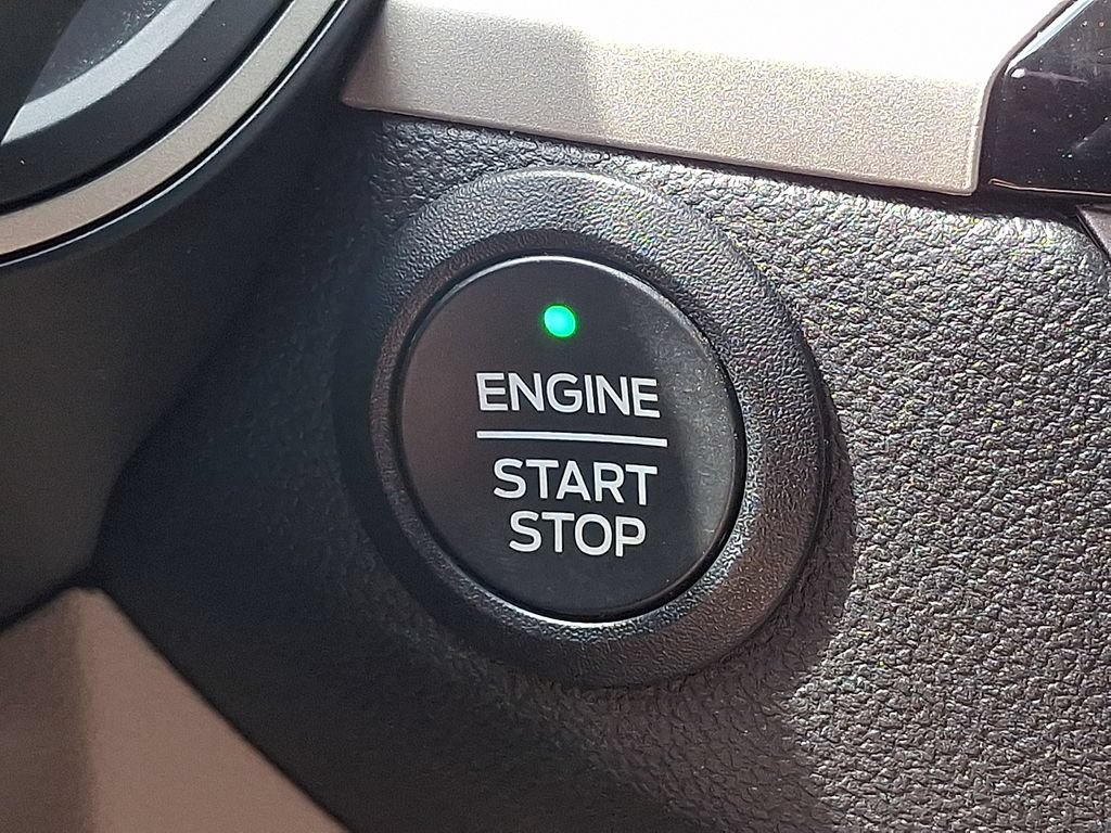 Used 2021 Ford Escape SEL FWD image 26