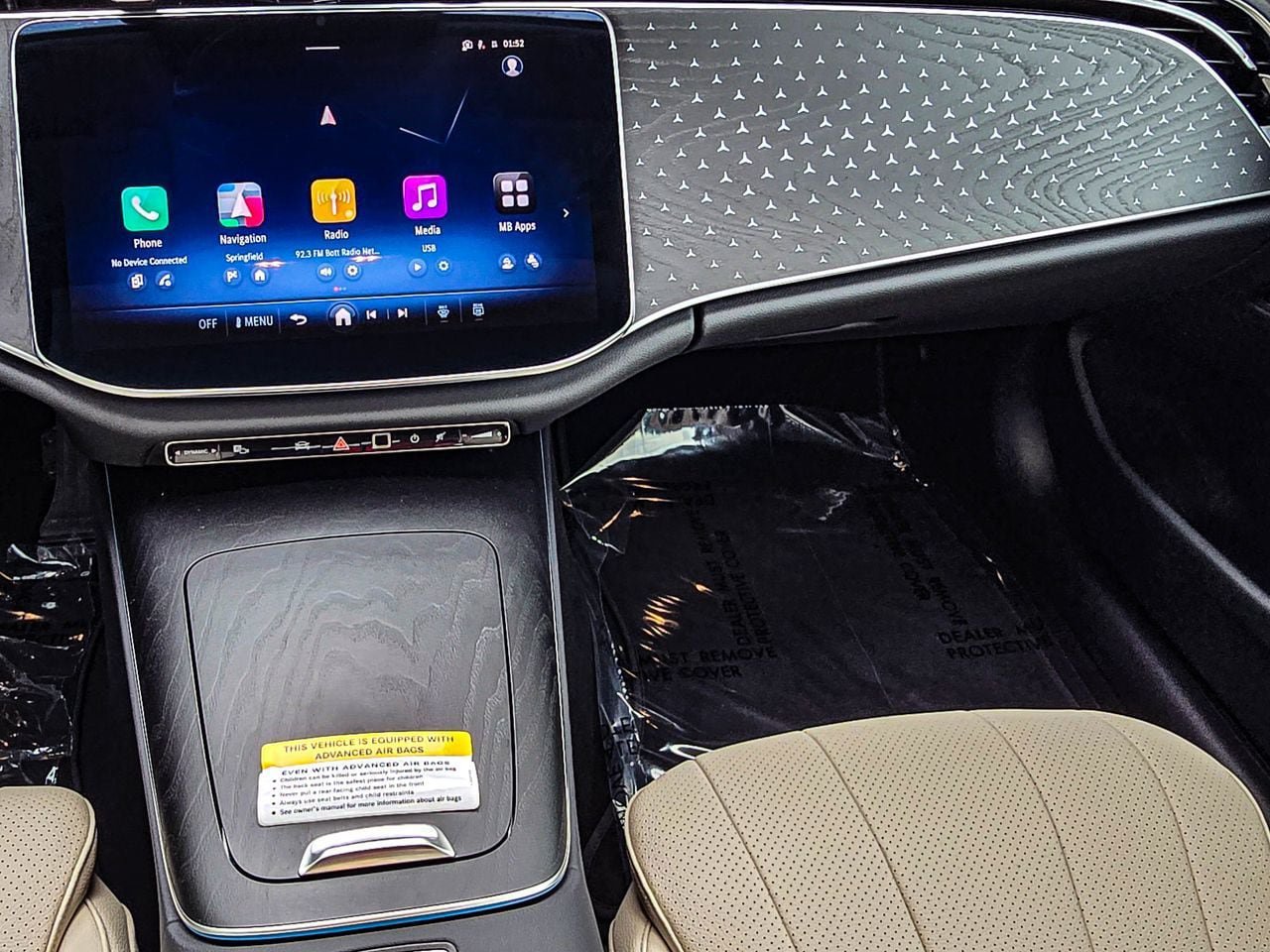 New 2026 Mercedes-Benz E 350 4MATIC Sedan image 19