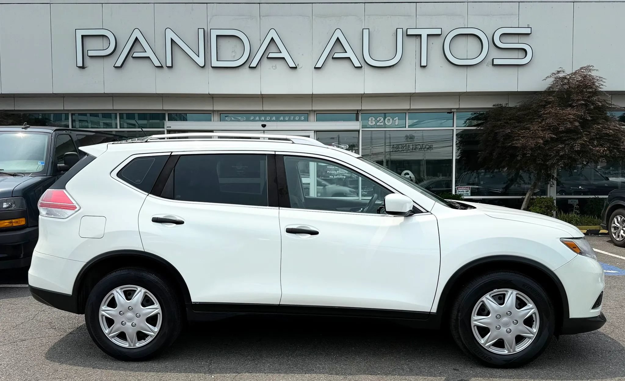 Used 2016 Nissan Rogue S FWD image 8