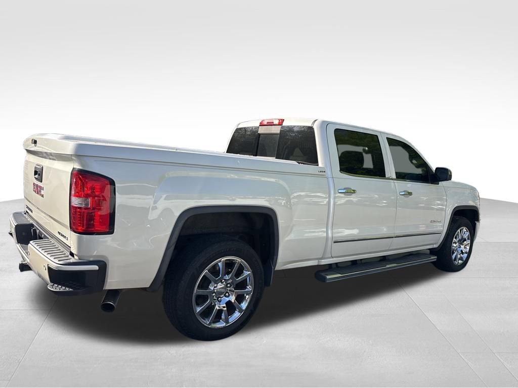 Used 2015 GMC Sierra 1500 Denali w/ Driver Alert Package AWD/4WD image 13