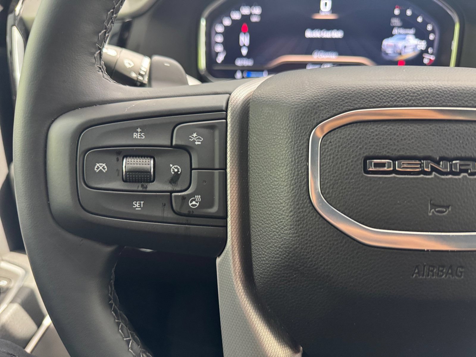 Certified 2025 GMC Sierra 1500 Denali w/ Denali Reserve Package AWD/4WD image 23