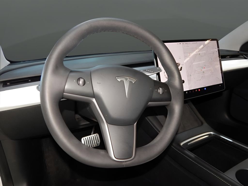 Used 2021 Tesla Model 3 Long Range image 16