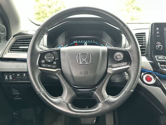 Used 2023 Honda Odyssey Touring image 9