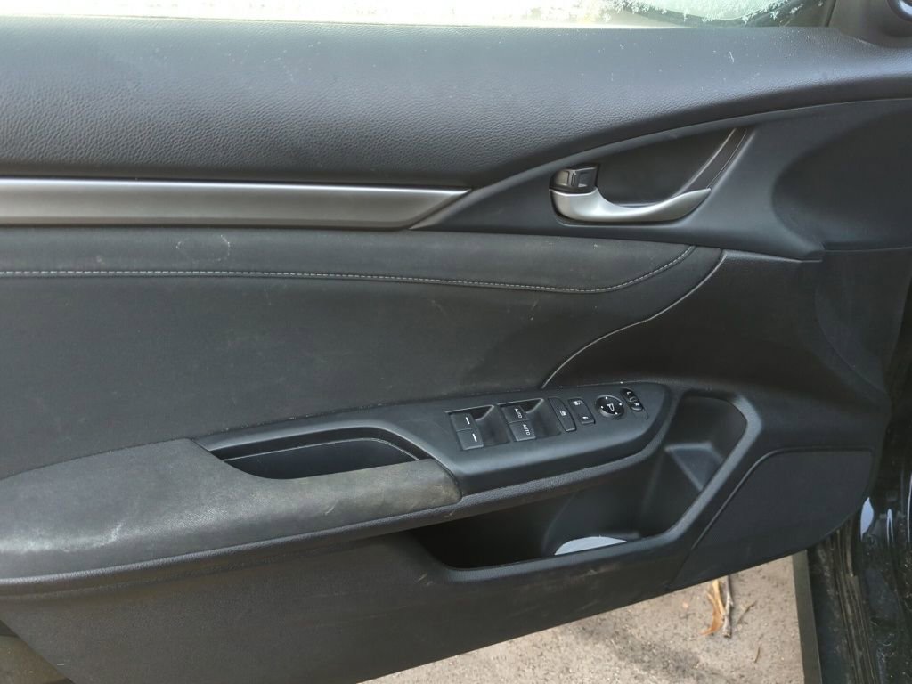 Used 2017 Honda Civic EX image 8