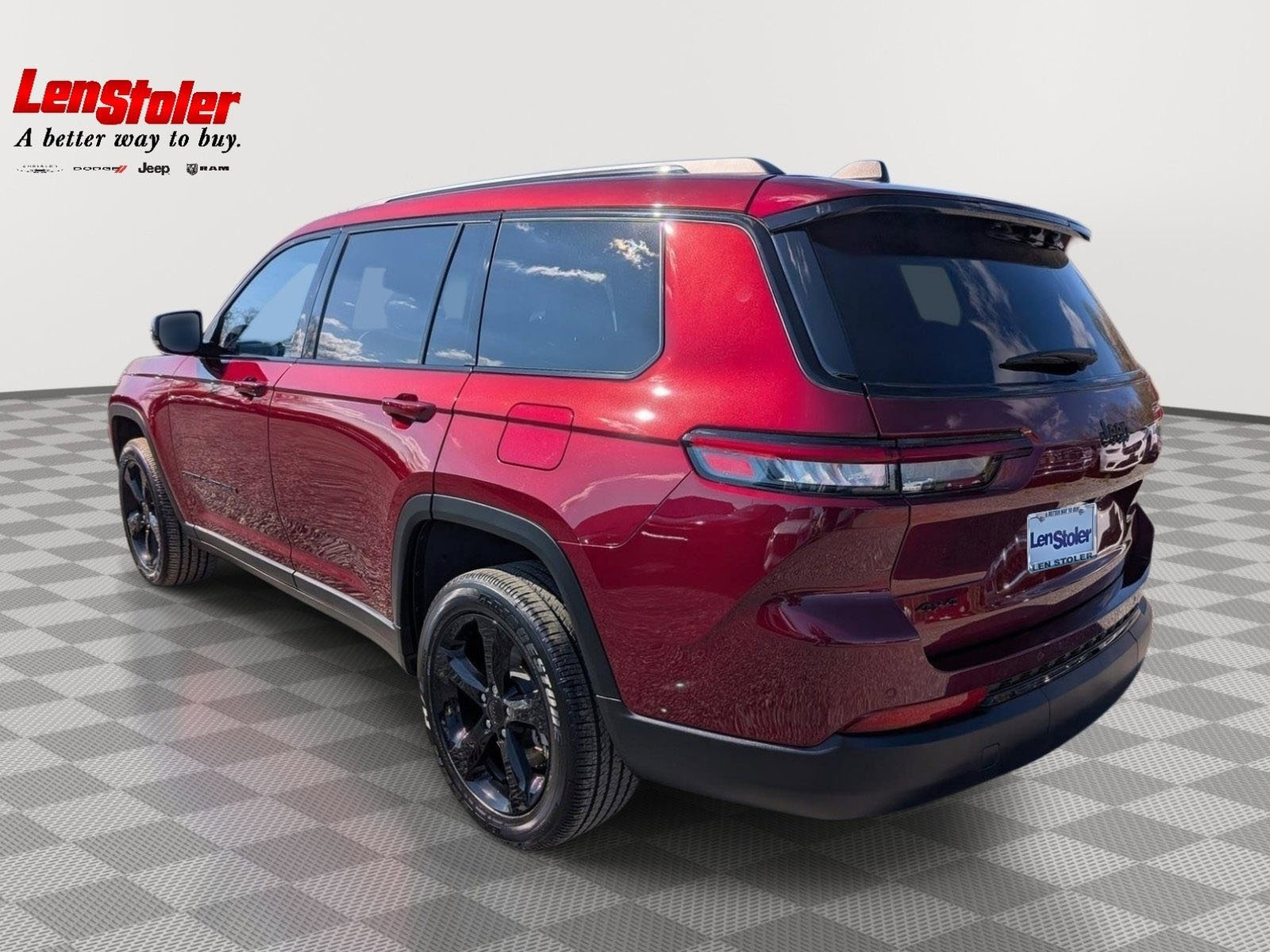 Used 2024 Jeep Grand Cherokee L Laredo AWD/4WD image 3