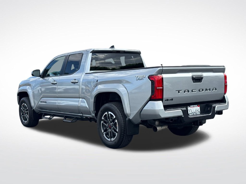 Used 2025 Toyota Tacoma TRD Sport AWD/4WD image 11