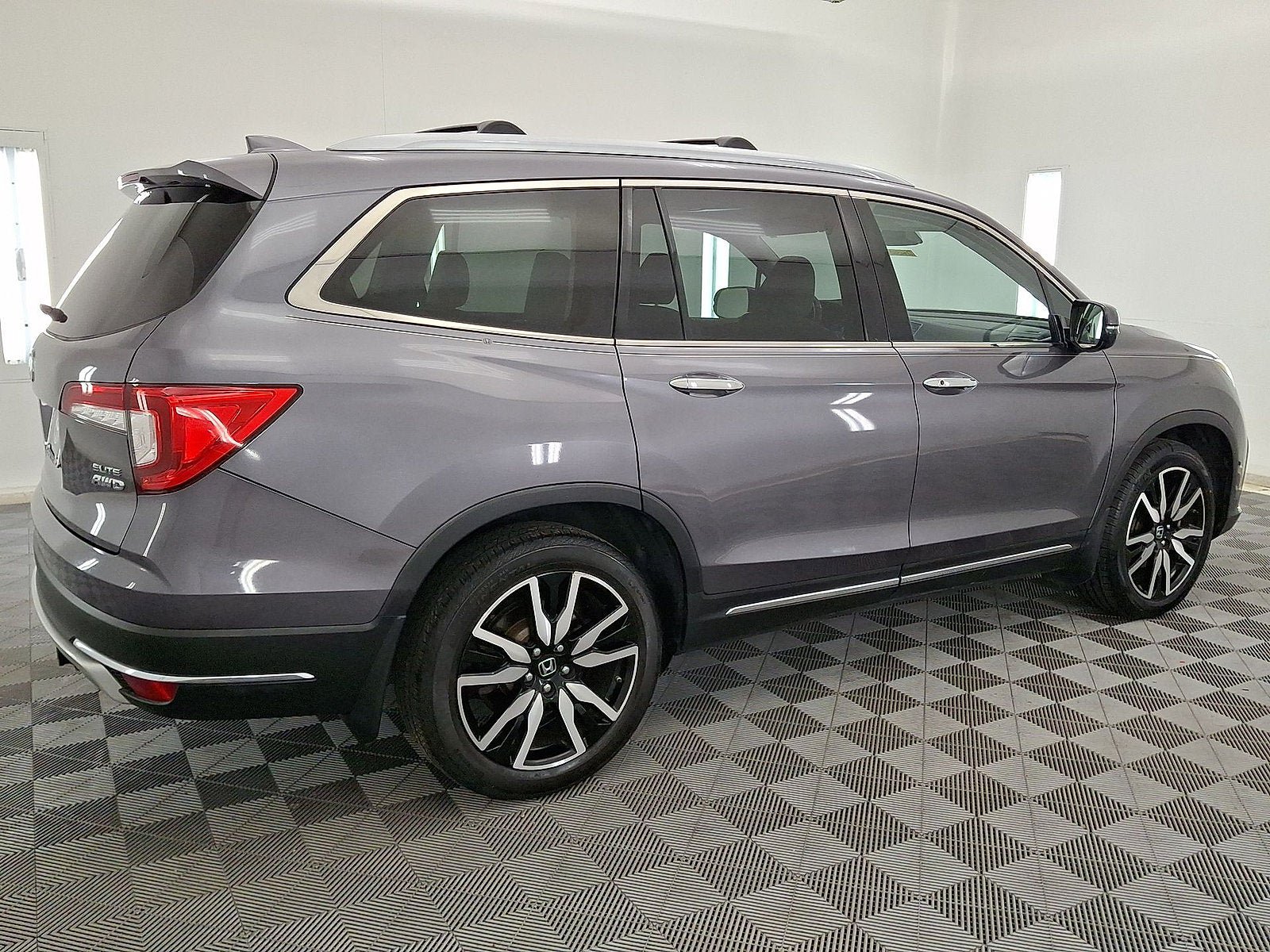 Used 2020 Honda Pilot Elite image 18