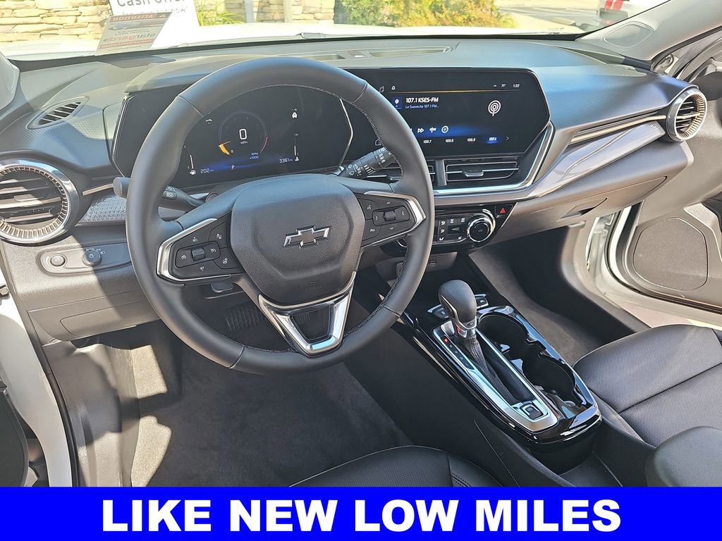 Used 2025 Chevrolet Trax ACTIV w/ Driver Confidence Package image 15