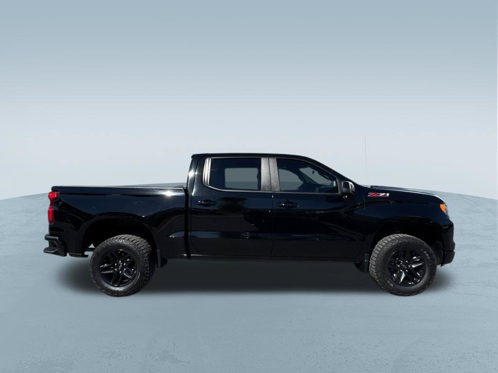 Used 2022 Chevrolet Silverado 1500 LT Trail Boss AWD/4WD image 9