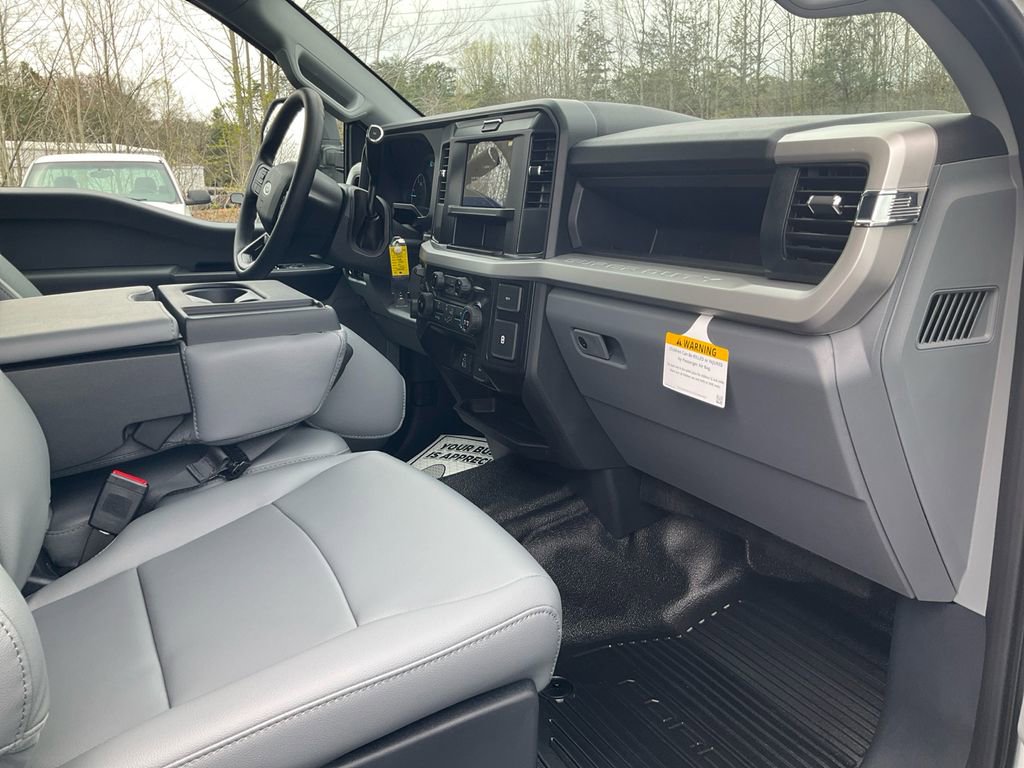 New 2026 Ford F250 XL AWD/4WD image 11