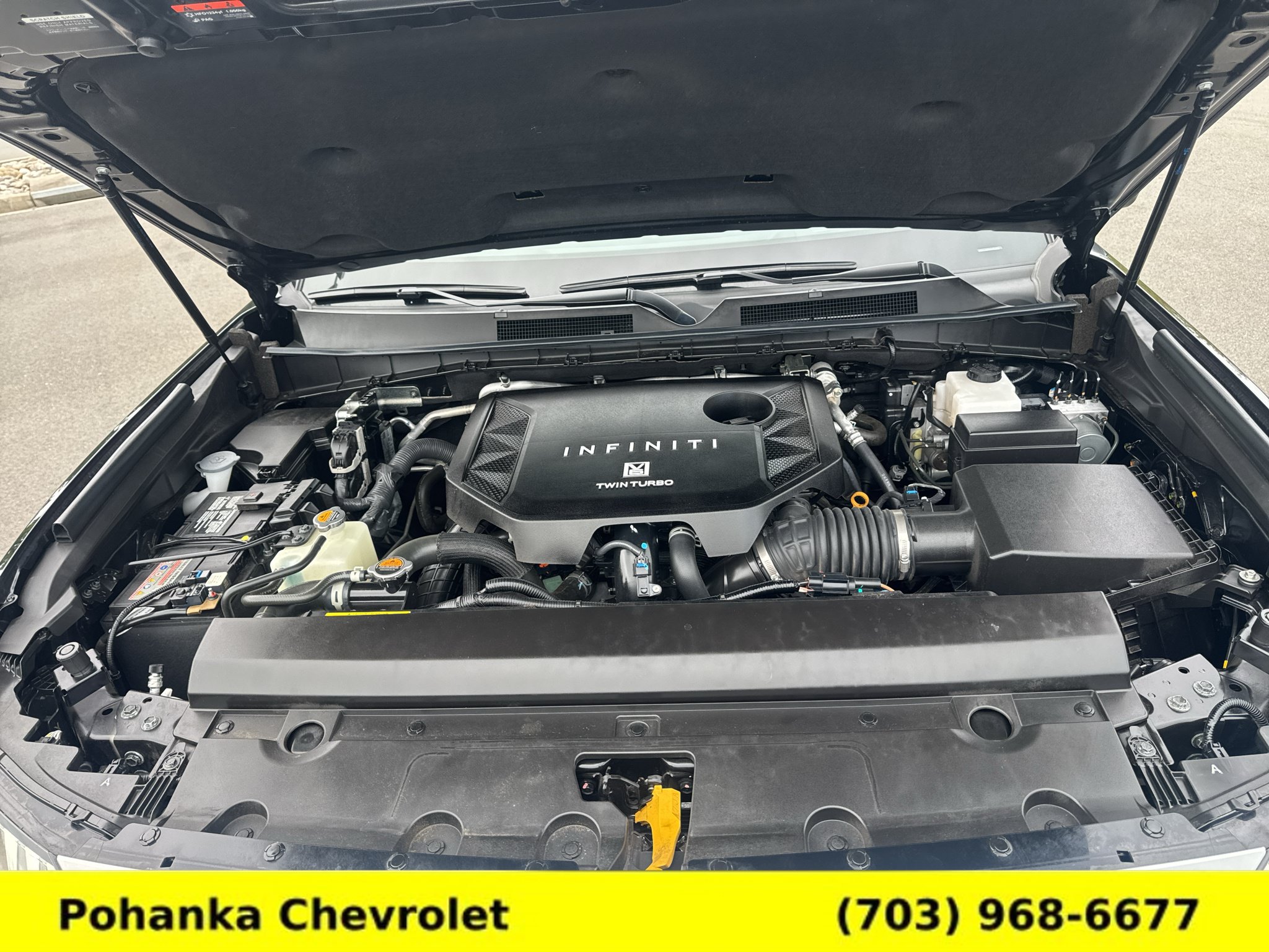 Used 2025 INFINITI QX80 Sensory AWD/4WD image 40