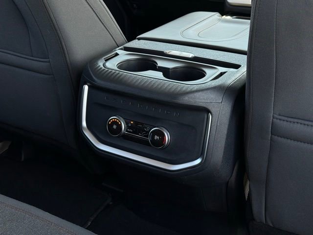 Used 2025 Ford Expedition Max Active AWD/4WD image 25