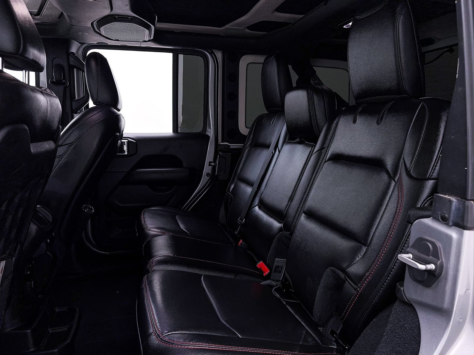 Used 2020 Jeep Wrangler Unlimited Rubicon AWD/4WD image 37
