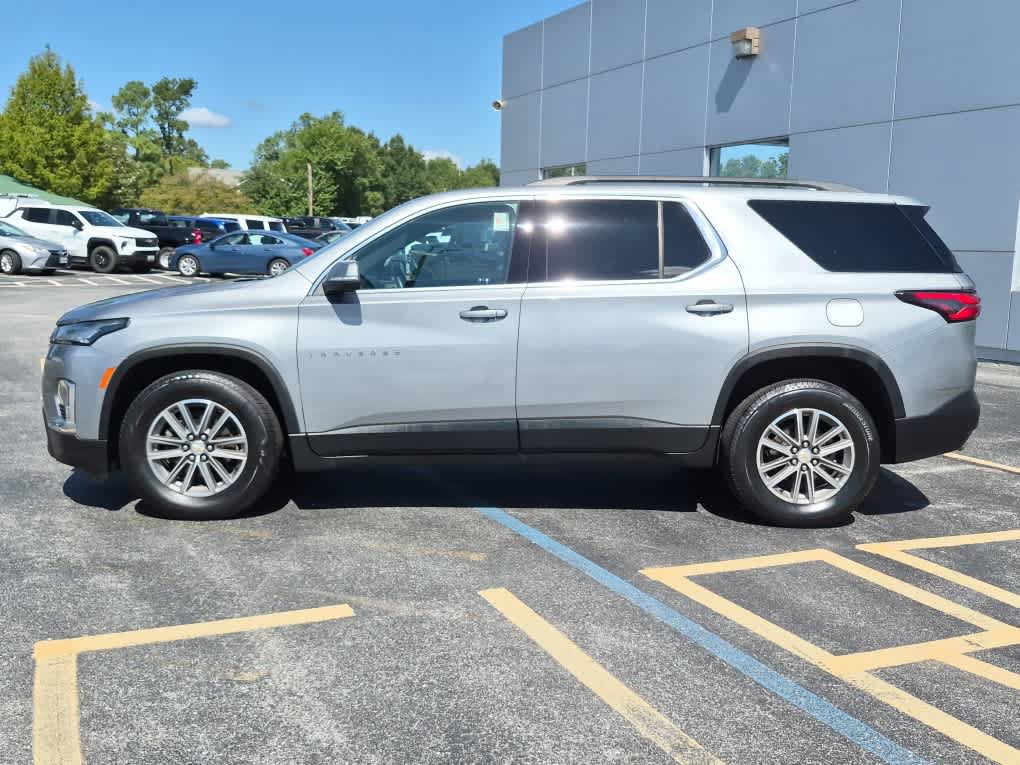 Used 2023 Chevrolet Traverse LT AWD/4WD image 5