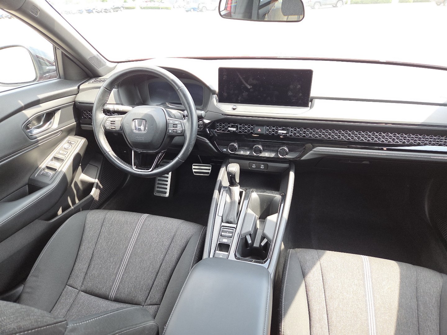 Used 2024 Honda Accord Sport image 23
