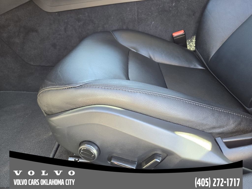 Certified 2025 Volvo S60 B5 Core w/ Protection Package Premier image 23