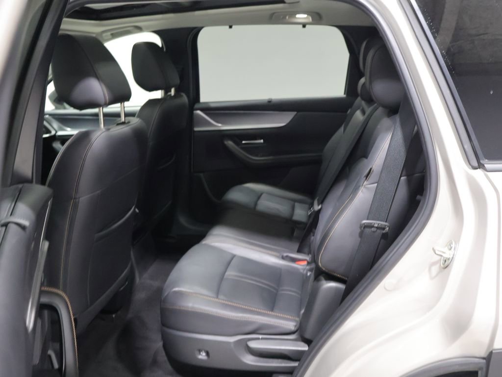 Used 2025 MAZDA CX-90 3.3 Turbo w/ Premium Sport Pkg image 18