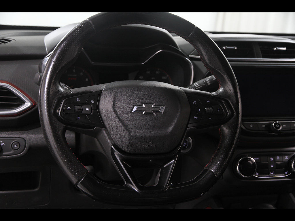 Used 2021 Chevrolet TrailBlazer RS w/ Convenience Package FWD image 7