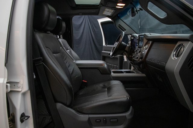 Used 2015 Ford F350 Lariat w/ Lariat Ultimate Package image 17