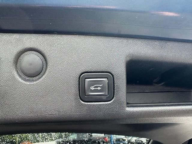 Used 2019 Chevrolet Equinox LT AWD/4WD image 19
