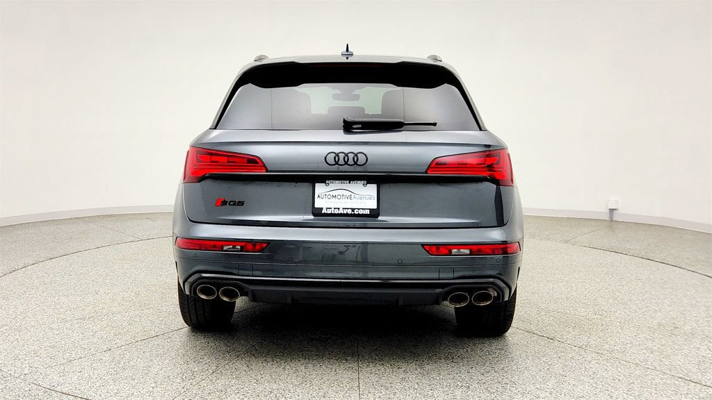 Used 2022 Audi SQ5 Prestige AWD/4WD image 6