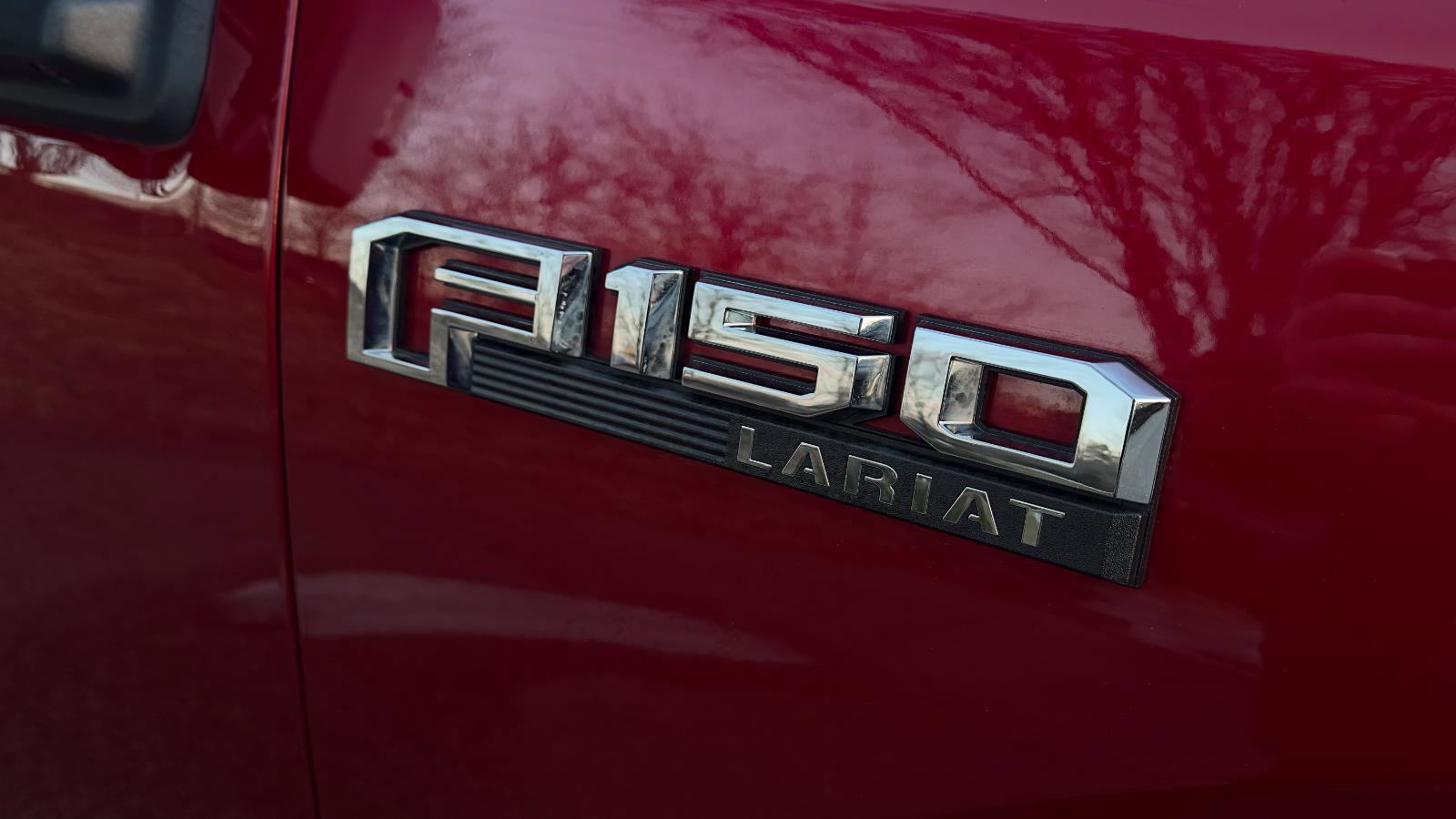 Used 2020 Ford F150 Lariat w/ Equipment Group 502A Luxury image 9