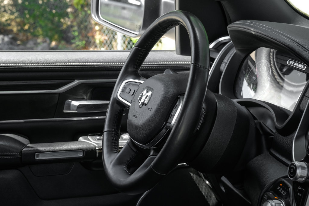 Used 2023 RAM 1500 Laramie AWD/4WD image 24
