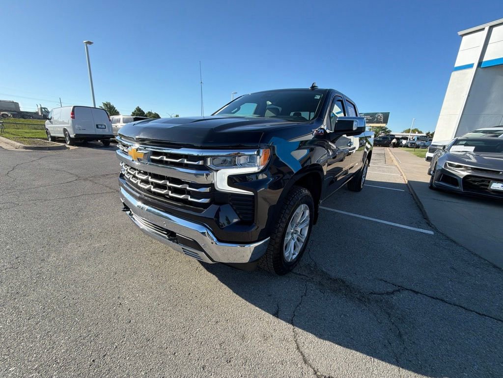 Certified 2022 Chevrolet Silverado 1500 LTZ AWD/4WD image 7