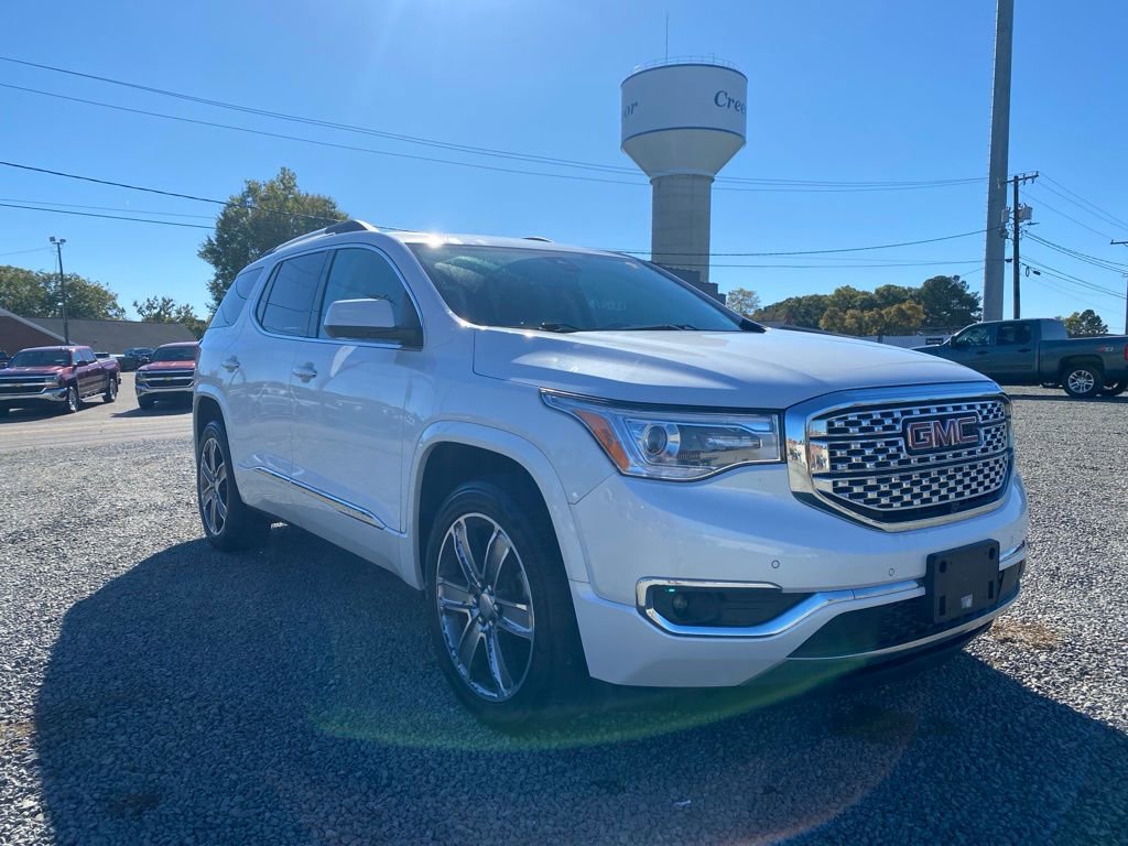 Used 2017 GMC Acadia Denali w/ Technology Package image 1