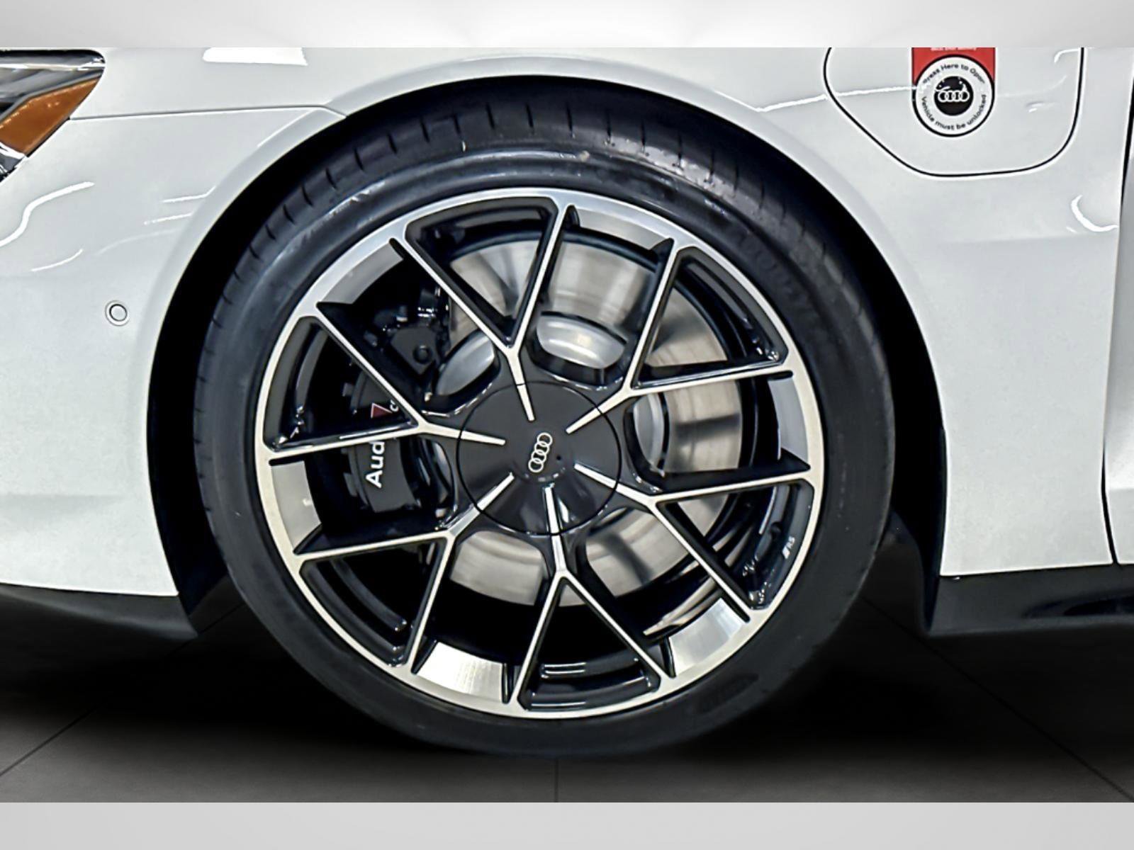 New 2026 Audi RS e-tron GT performance AWD/4WD image 24