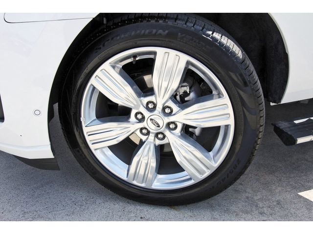 Used 2024 Ford Expedition Platinum RWD image 29
