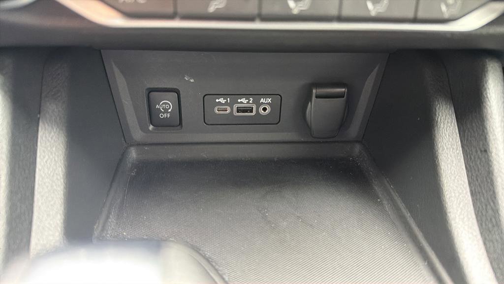 Certified 2024 Nissan Sentra SV FWD image 21