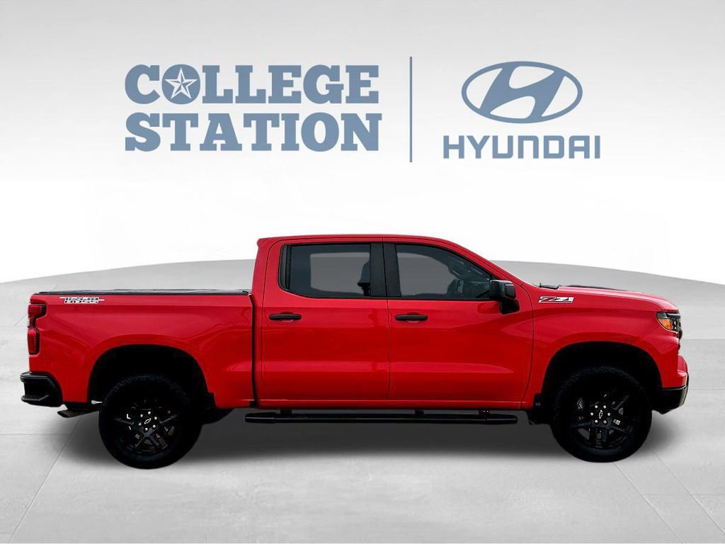 Used 2023 Chevrolet Silverado 1500 Custom Trail Boss w/ LPO, Dark Essentials Package image 11
