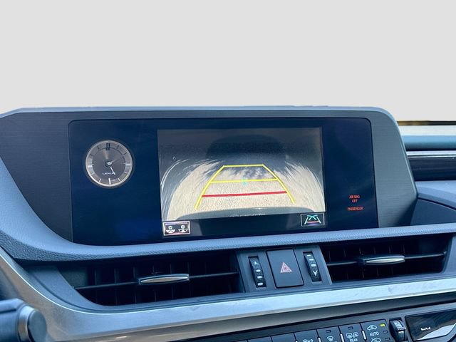 Used 2020 Lexus ES 300h w/ Premium Package FWD image 31