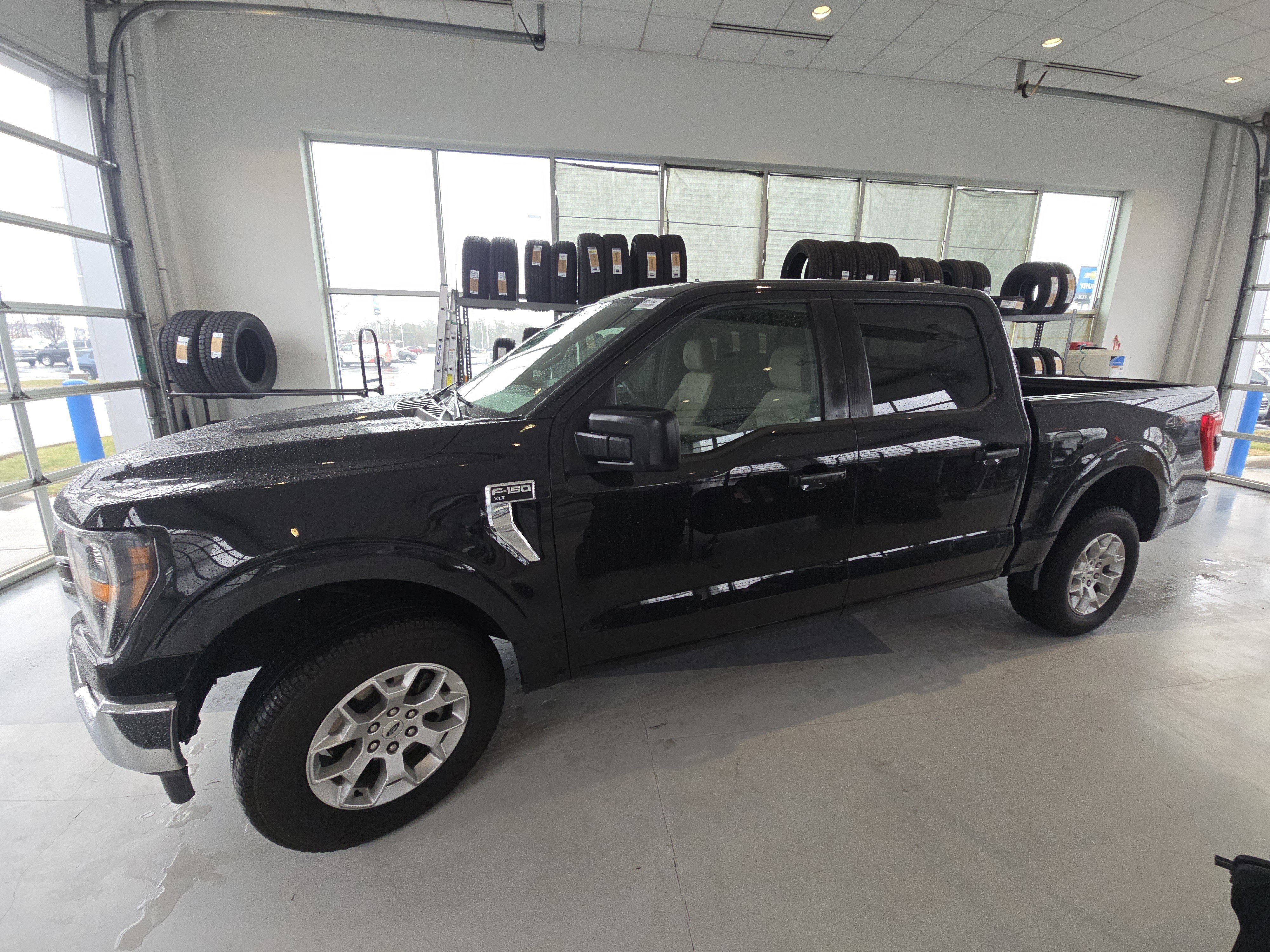 Used 2023 Ford F150 XLT image 15