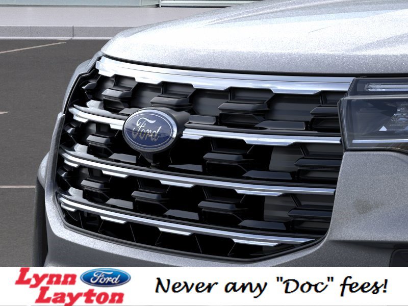 New 2026 Ford Explorer Active RWD image 17