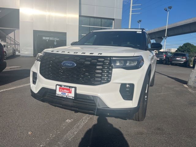 New 2026 Ford Explorer ST-Line w/ ST-Line Street Pack image 1
