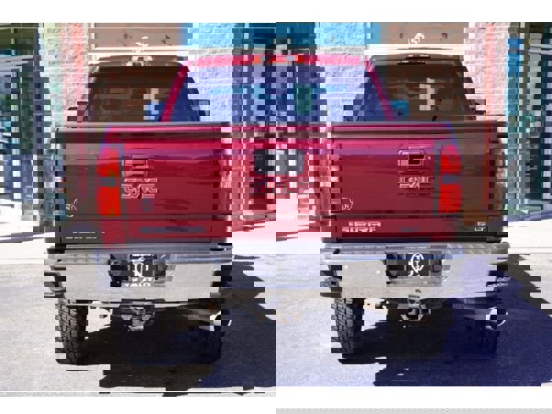 Used 2016 GMC Sierra 2500 SLT w/ Duramax Plus Package image 8