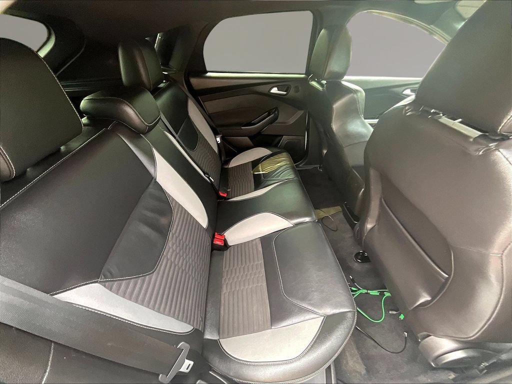 Used 2016 Ford Focus ST w/ Equipment Group 401A FWD image 25