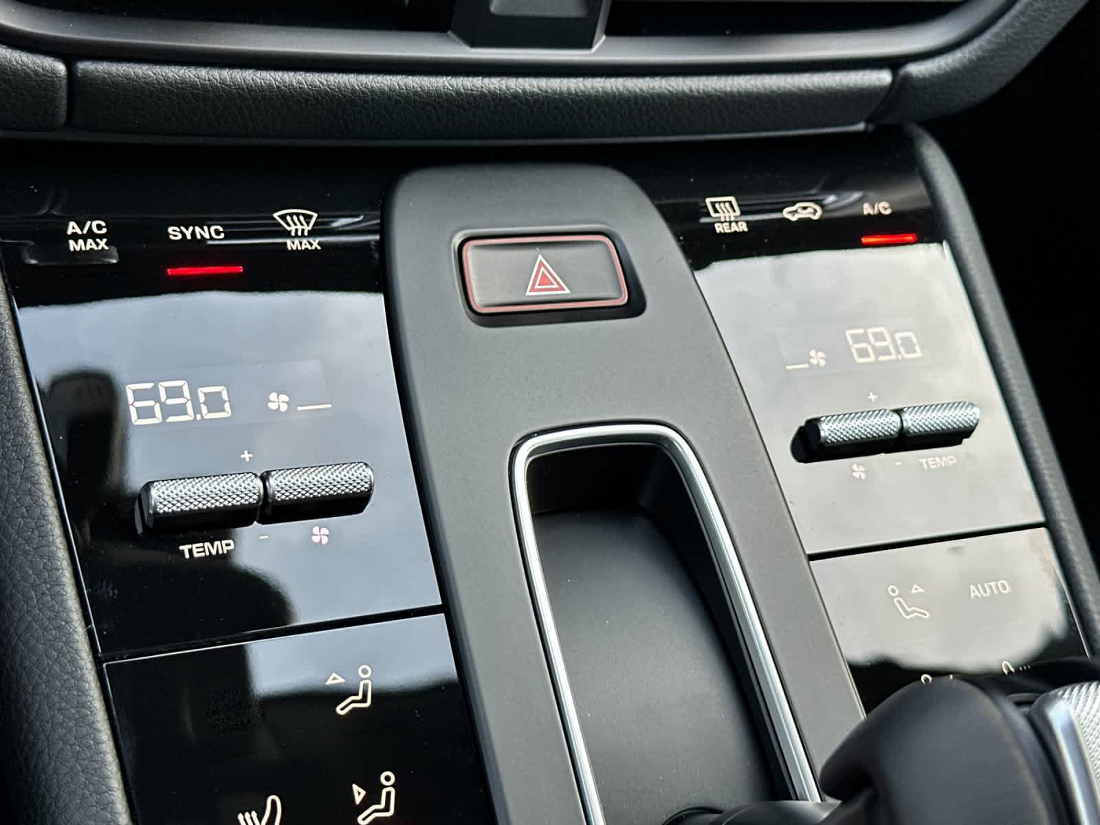 New 2026 Porsche Macan S AWD/4WD image 23